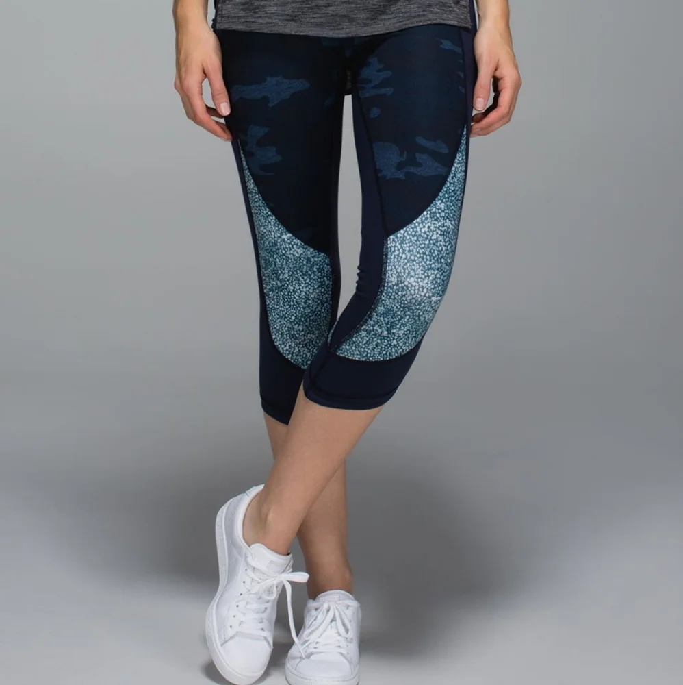 Lululemon Wunder Under Crop *Full-On Luon